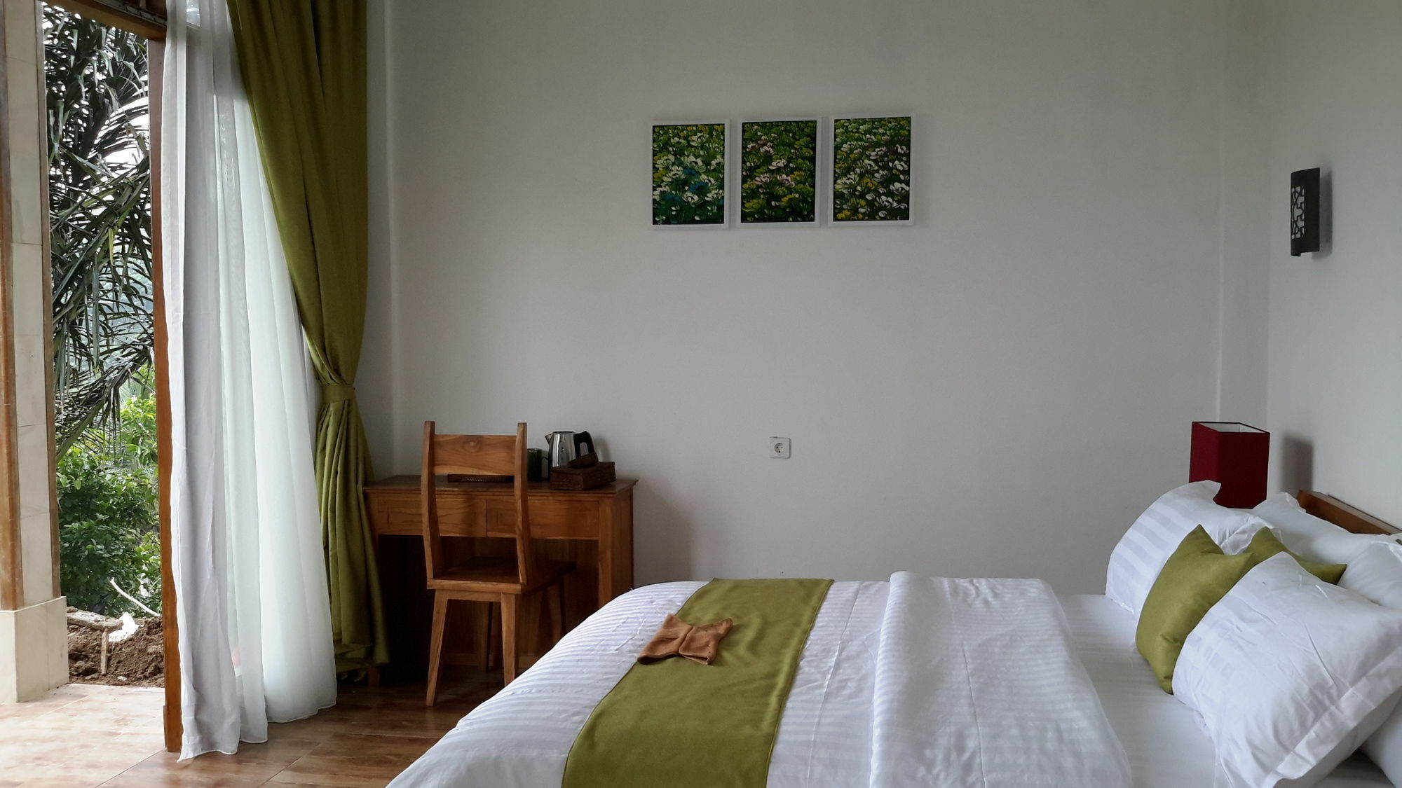 The Aura Shanti Retreat Baturiti エクステリア 写真