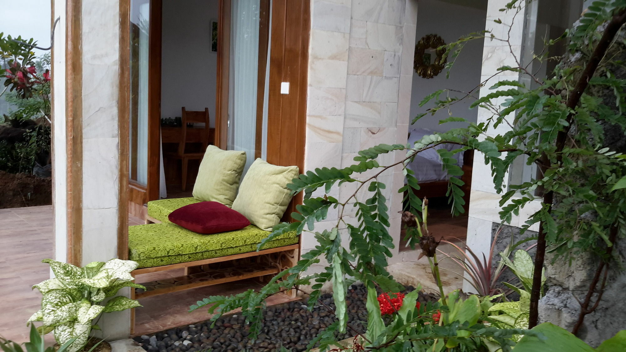 The Aura Shanti Retreat Baturiti エクステリア 写真